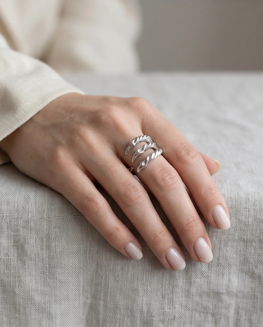 Gothic Dragon Claw Open Band Ring