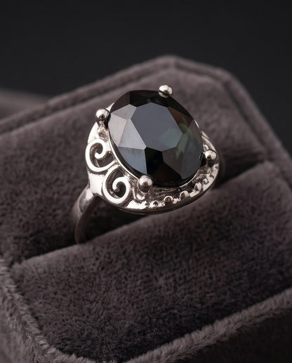 Silver Oval Onyx Filigree Solitaire Ring