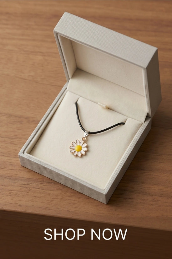 Gold and White Petite Daisy Necklace
