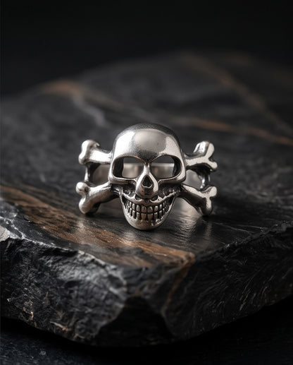 Jolly Roger Crossbones Skull Ring