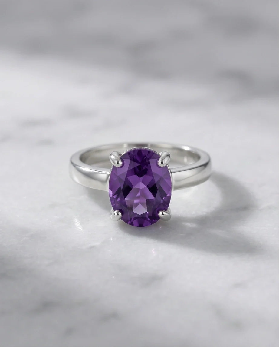 Sterling Silver Oval Amethyst Solitaire Ring