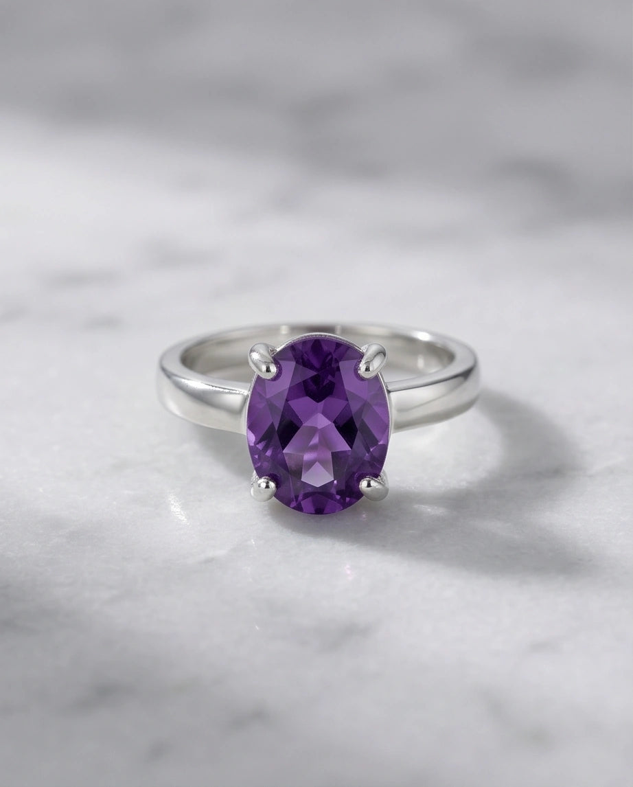 Sterling Silver Oval Amethyst Solitaire Ring