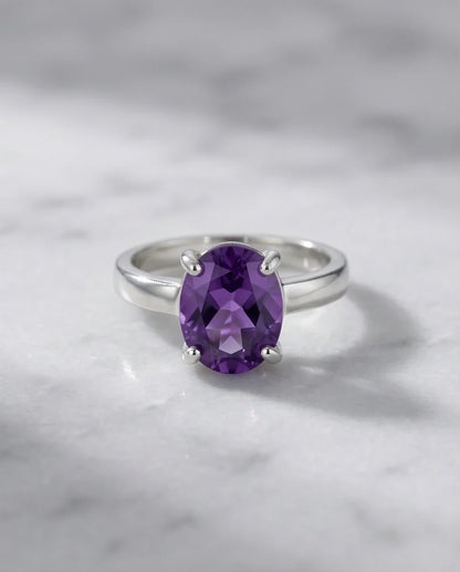 Sterling Silver Oval Amethyst Solitaire Ring