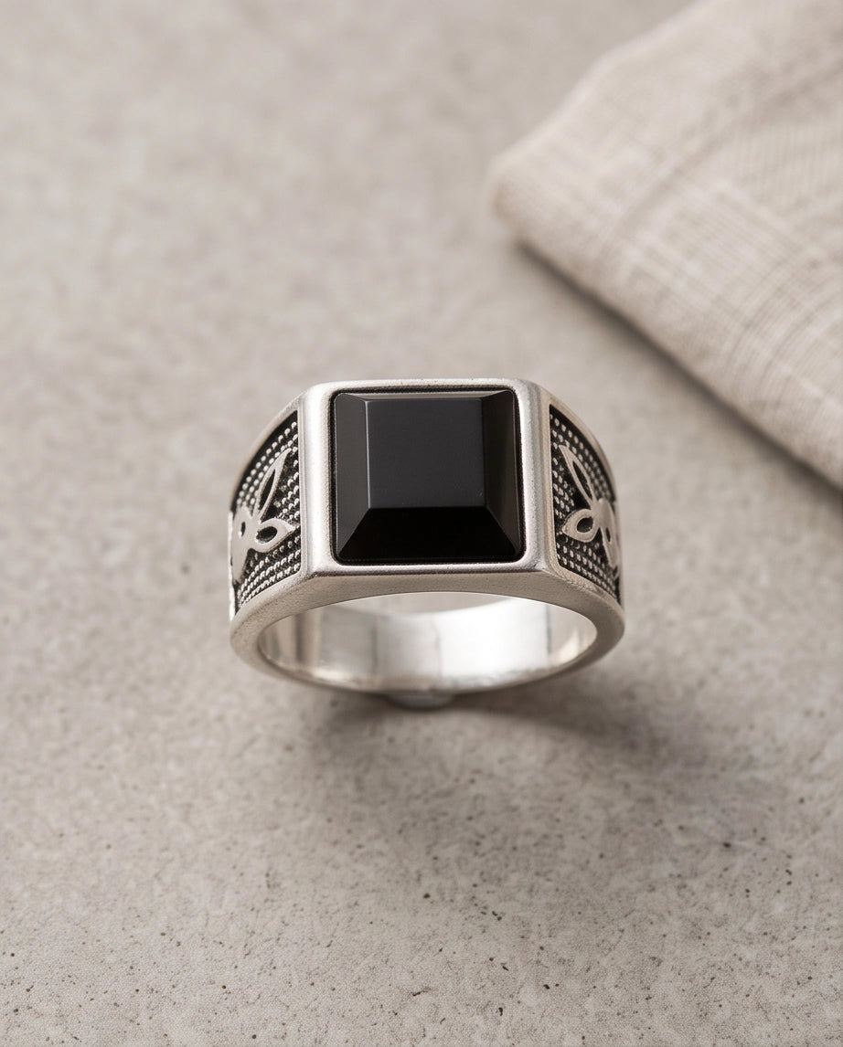 Pyramid Cut Onyx-Style Bunny Motif Stippled Silver Ring