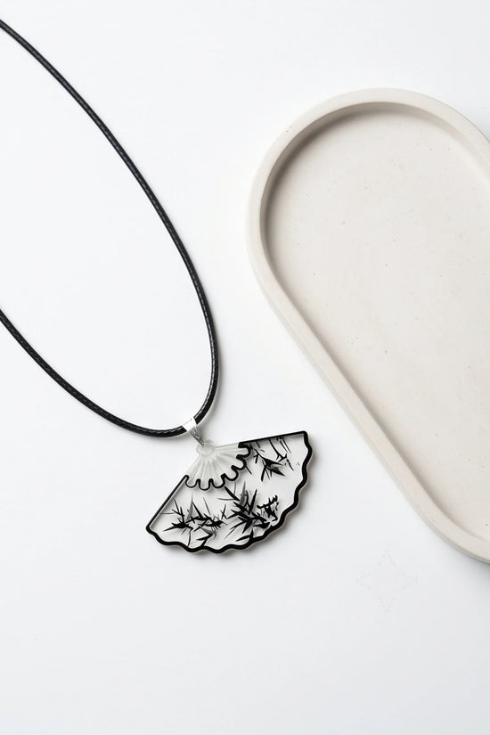 Artistic Bamboo Fan Pendant Necklace