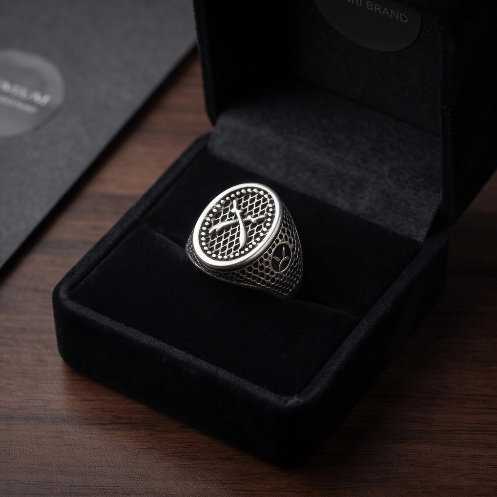 Crossed Scimitars Mesh Signet Ring