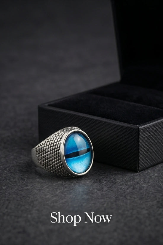 Vintage Sterling Silver Aqua Serpent's Eye Ring