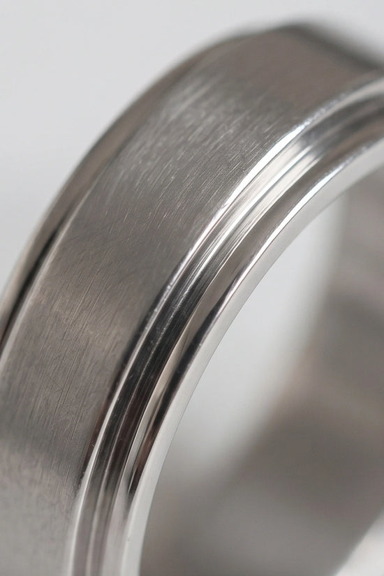 Classic Silver Matte Base Spinner Ring