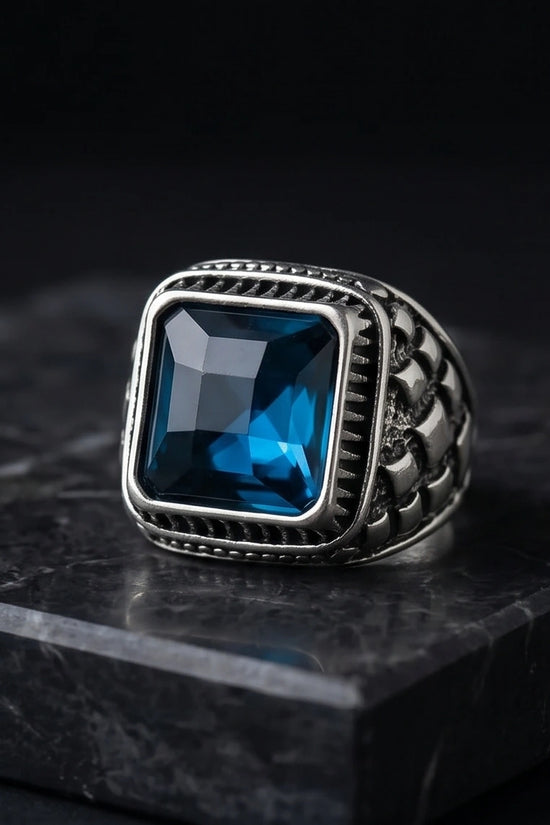Midnight Cerulean Silver Signet Ring