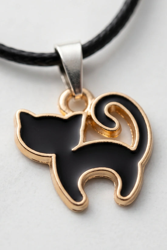 Gold Elegant Sitting Cat Necklace