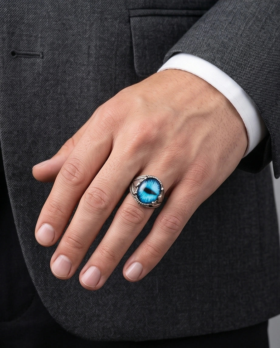 Vintage Sterling Silver Dragon's Claw Azure Eye Ring