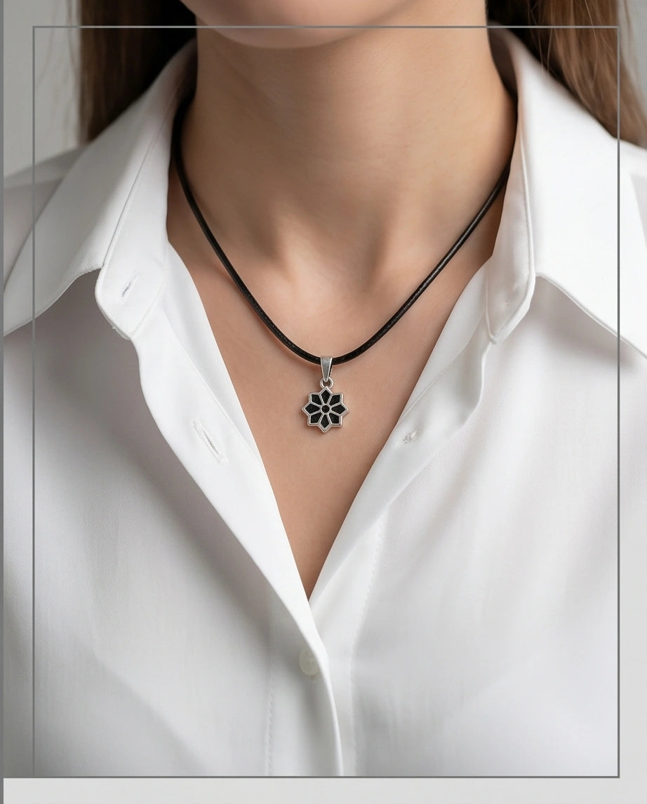 Silver Geometric Eight-Point Star Necklace