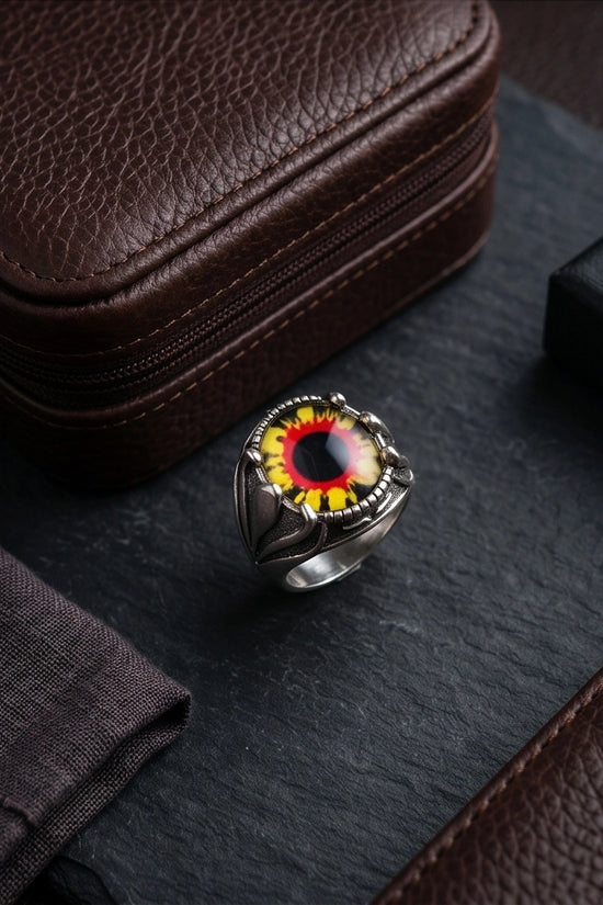 Vintage Sterling Silver Dragon's Claw Fiery Solar Eye Ring