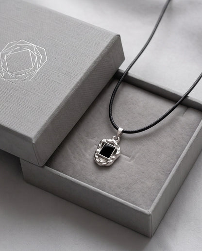 Liquid Metal Rectangular Black Gemstone Necklace