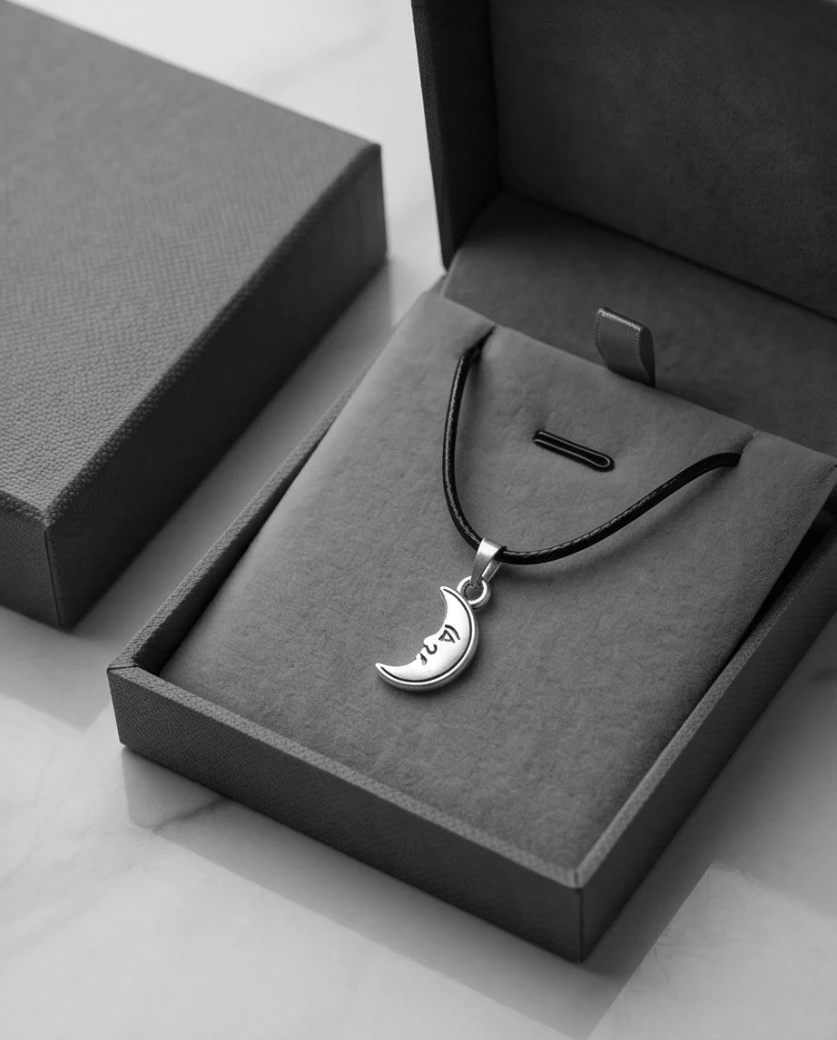 Silver Vintage Crescent Moon Face Necklace
