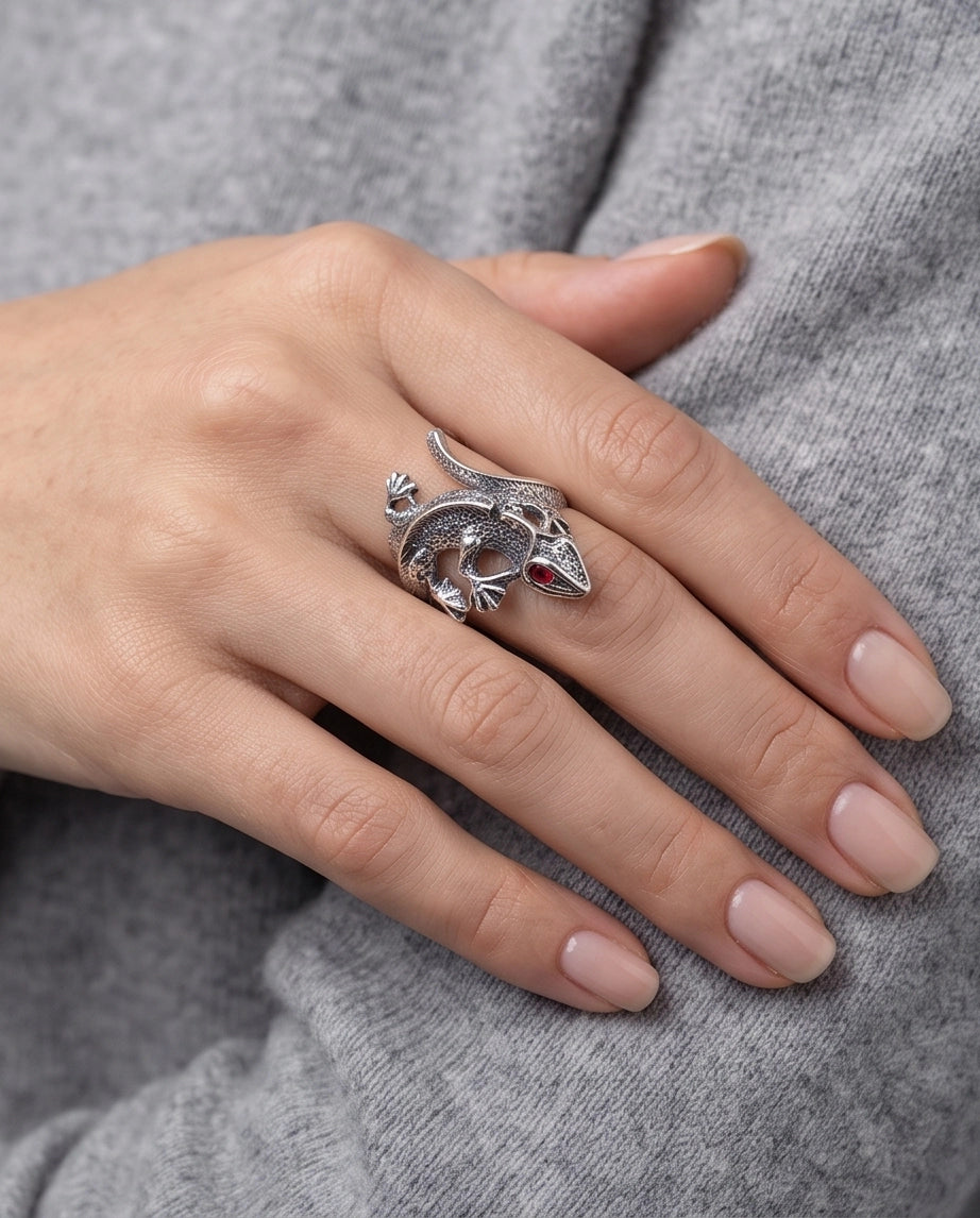 Ruby-Eyed Sculpted Lizard Wrap Ring
