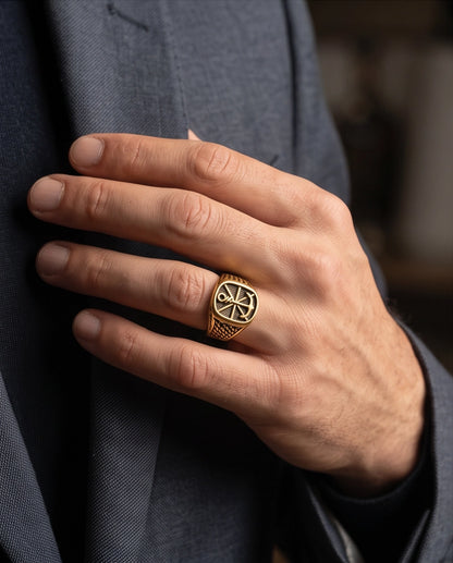 Anchor Sunburst Cushion Gold Signet Ring