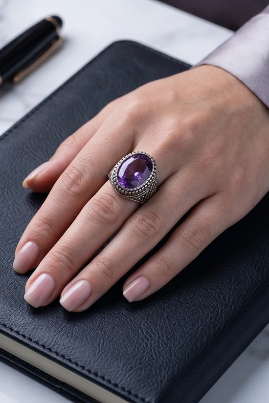 Imperial Amethyst Sovereign Signet Ring