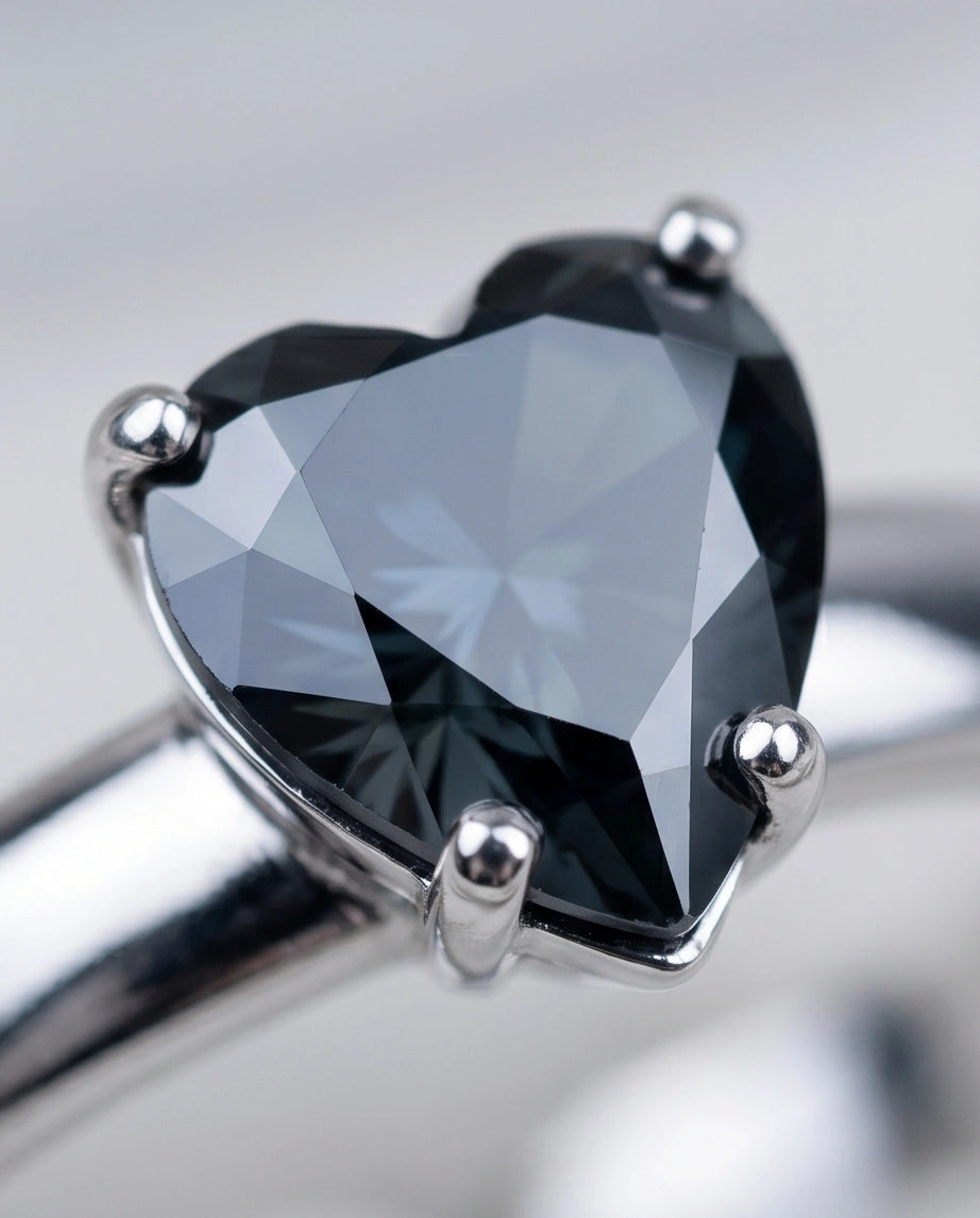 Sterling Silver Heart-Cut Black Onyx Solitaire Ring