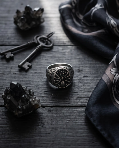 Arachnid Web-Shoulder Signet Silver Ring