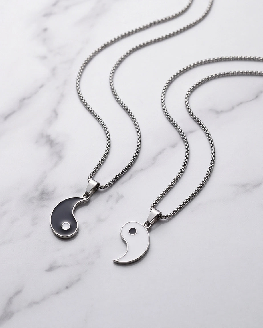 Silver Yin Yang Couple Enamel Pendant Necklace Set