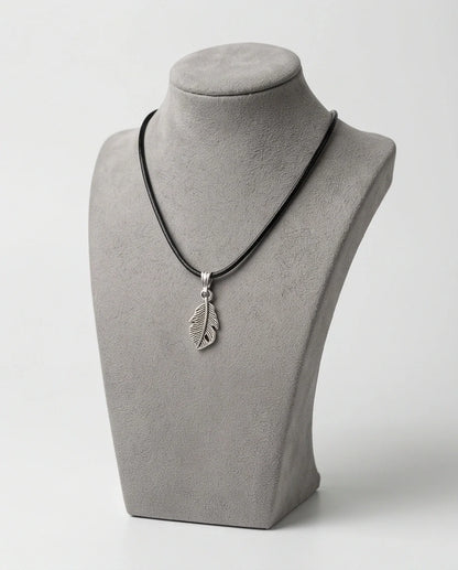 Silver Detailed Plume Feather Necklace