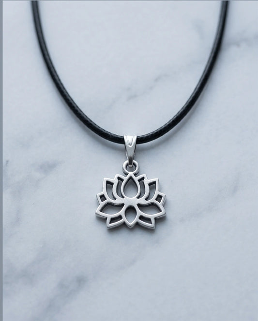 The Zen Bloom: Geometric Matte Silver Lotus Pendant Necklace