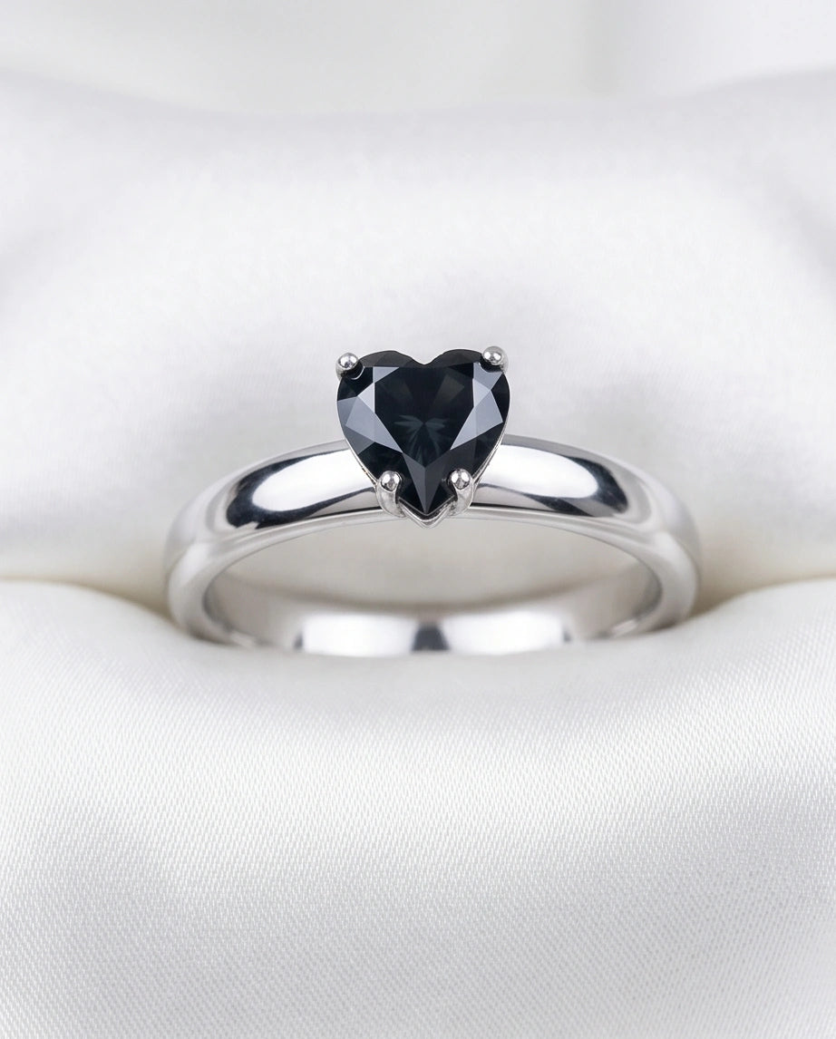 Sterling Silver Heart-Cut Black Onyx Solitaire Ring