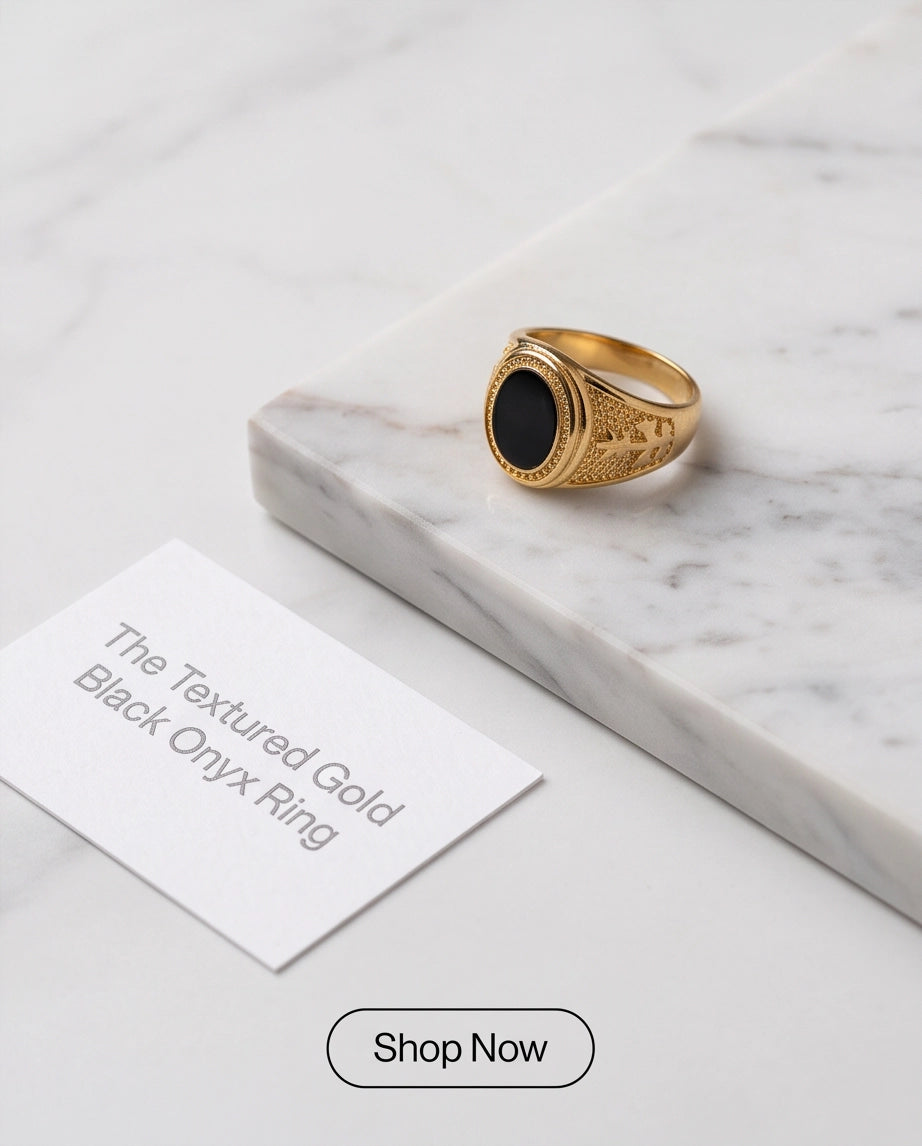 Onyx-Style Oval Cabochon Palm Tree Motif Gold Ring