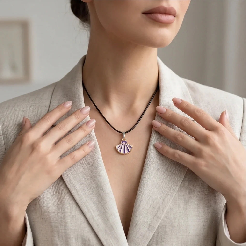 Striped Purple and White Seashell Enamel Pendant Necklace