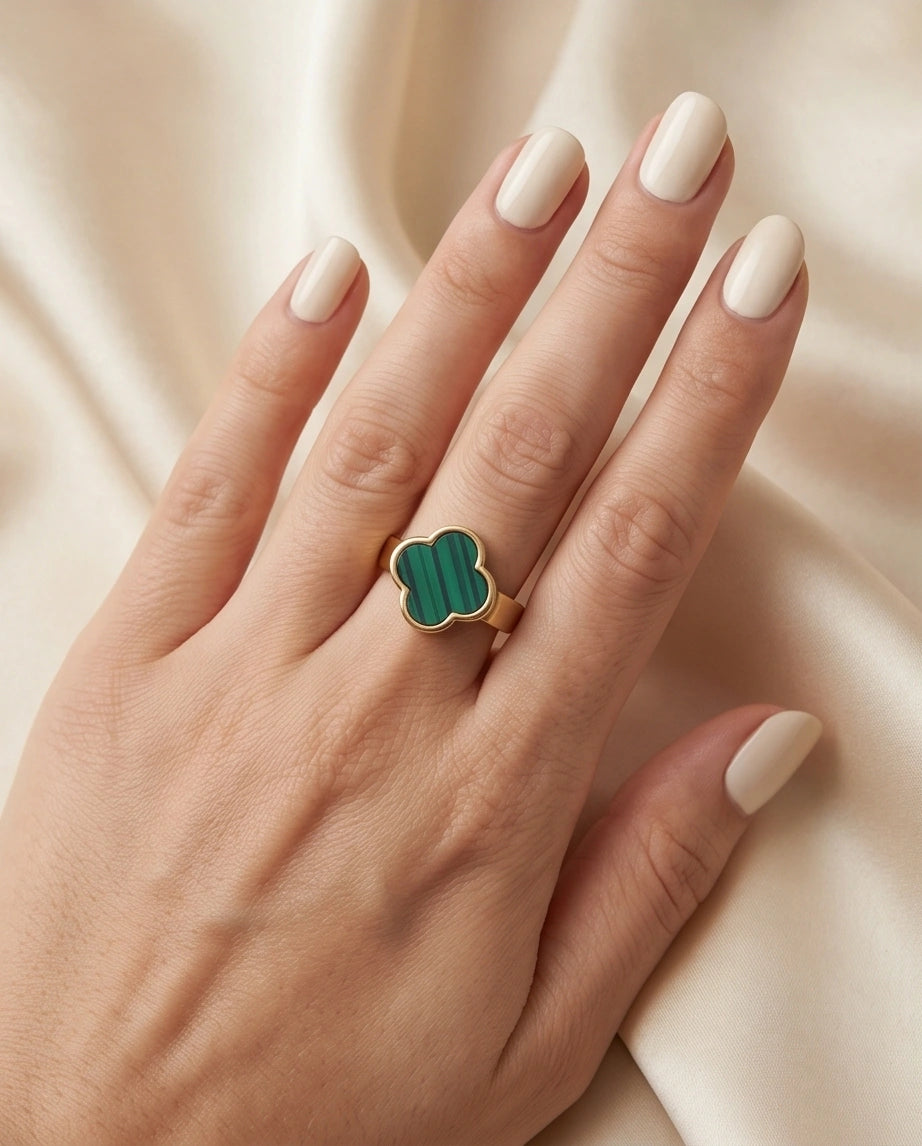 Golden Malachite Clover Minimalist Ring