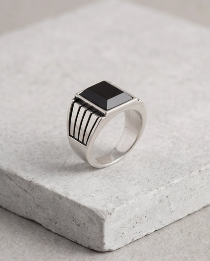 Pyramid Cut Onyx-Style Fluted Shoulder Silver Ring