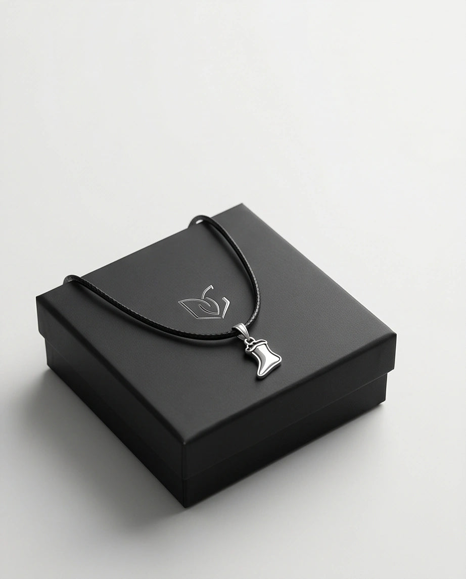 Silver Retro Stocking Pendant Necklace