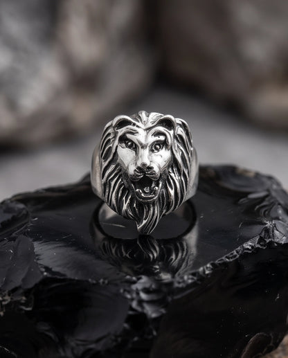 Sovereign Lion Sculpted Ring