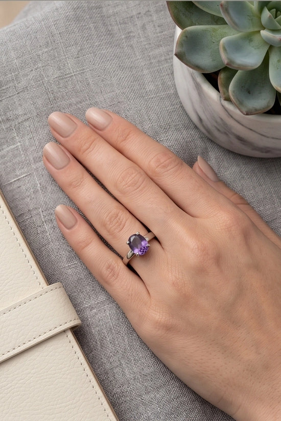 Sterling Silver Oval Amethyst Solitaire Ring