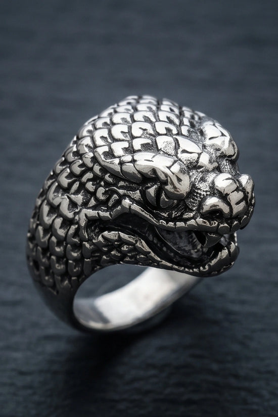 "Serpent’s Legacy" – Premium Viper Statement Ring