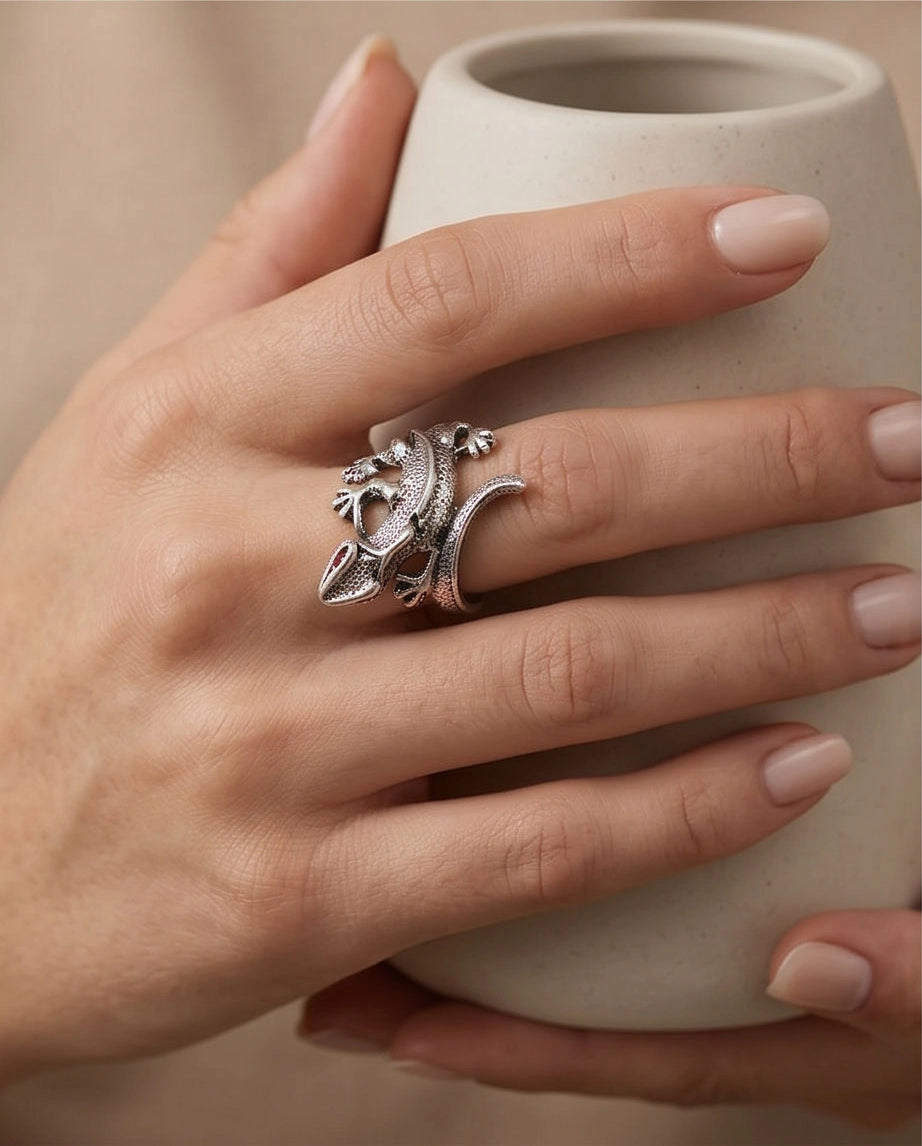 Ruby-Eyed Sculpted Lizard Wrap Ring