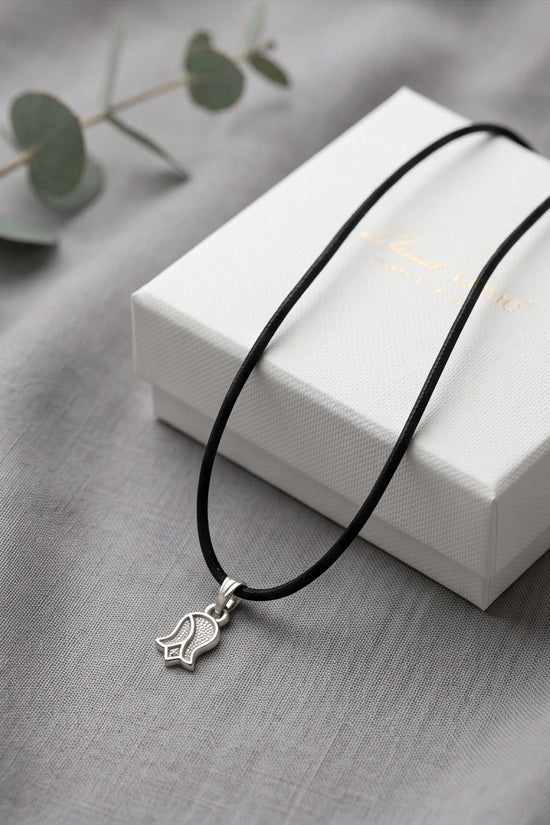 Silver Vintage Textured Tulip Necklace