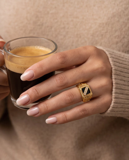 Onyx-Inlay Channel Pavé Diagonal Striped Filigree Gold Ring