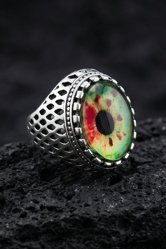 Vintage Sterling Silver Gothic Crimson-Green Beast Eye Ring