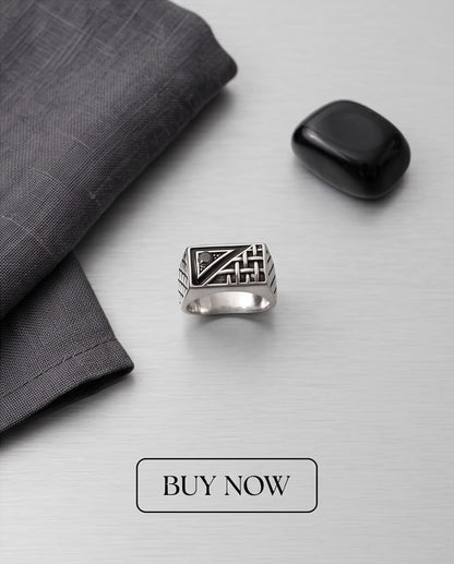 Black Gemstone Geometric Basket-Weave Signet Silver Ring