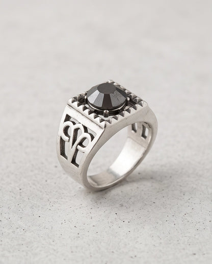 Brilliant Round Cut Faceted Black Sawtooth Filigree Scroll Silver Ring