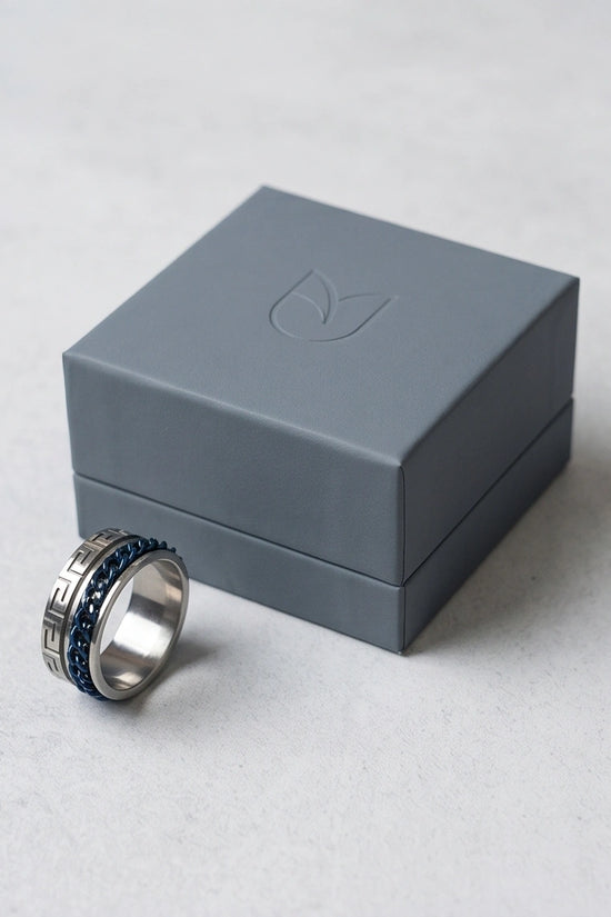 Modern Greek Key Blue Chain Spinner Ring