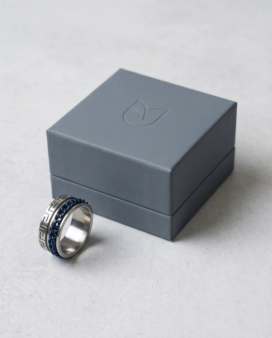 Modern Greek Key Blue Chain Spinner Ring