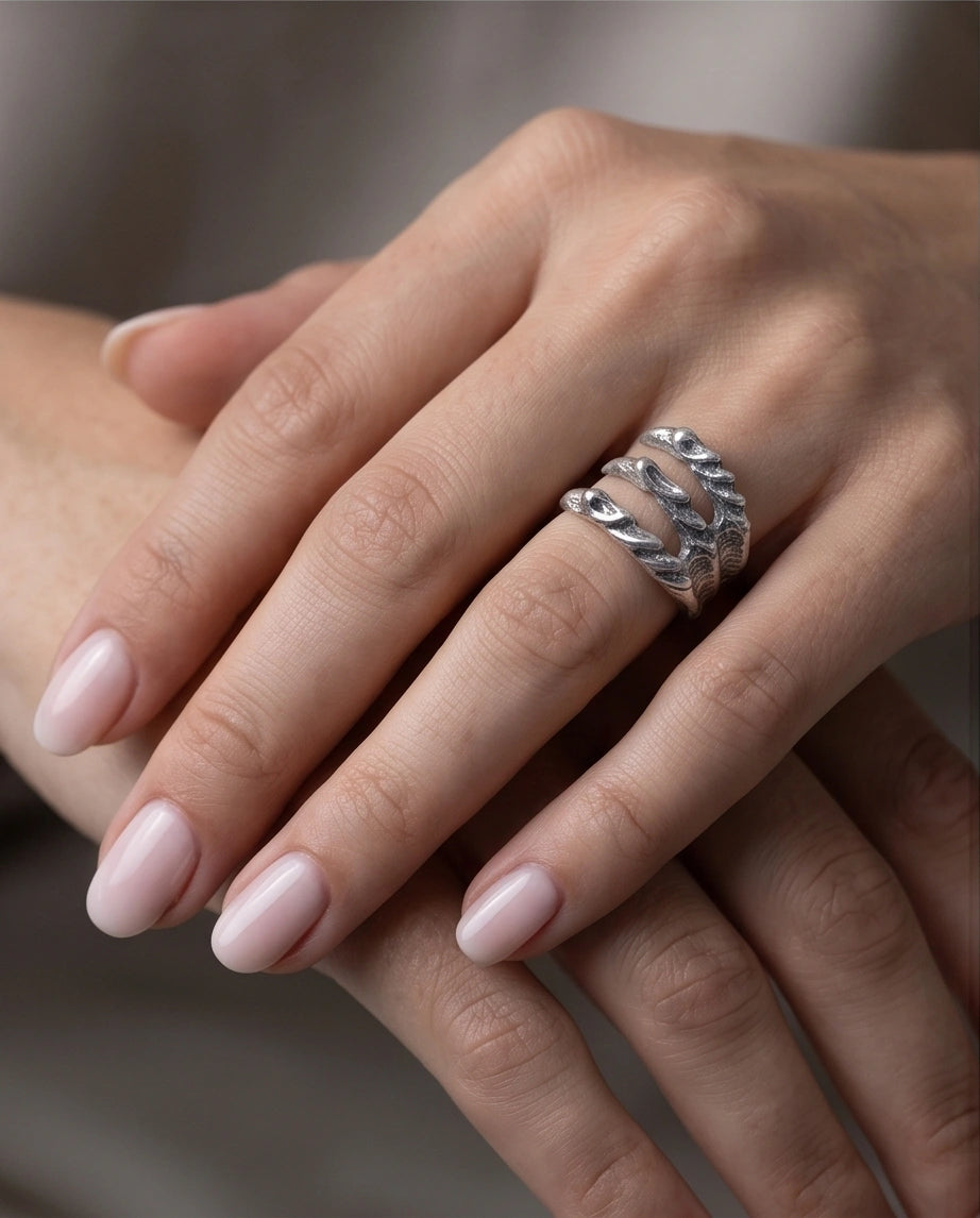 Gothic Dragon Claw Open Band Ring