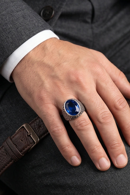 Imperial Sapphire Mesh Signet Ring