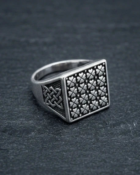 Vintage Sterling Silver Celtic Clover Signet Ring