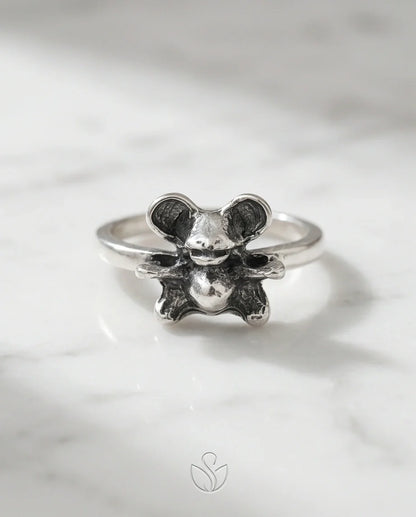 Vintage Silver Teddy Bear Statement Ring