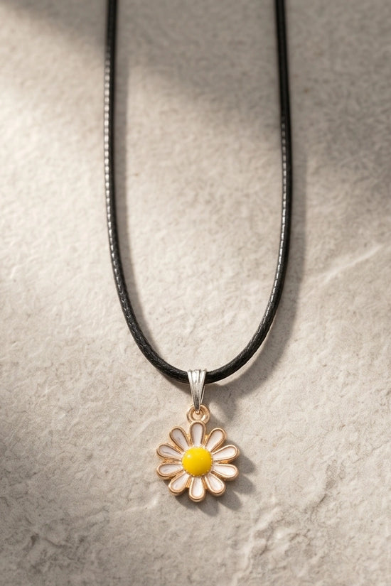 Gold and White Petite Daisy Necklace