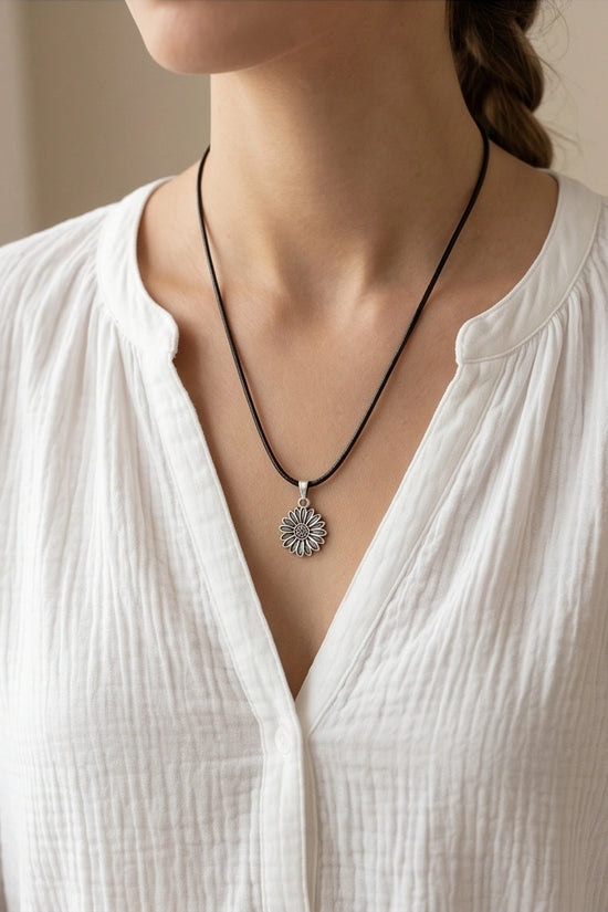 Silver Sunflower Pendant Necklace